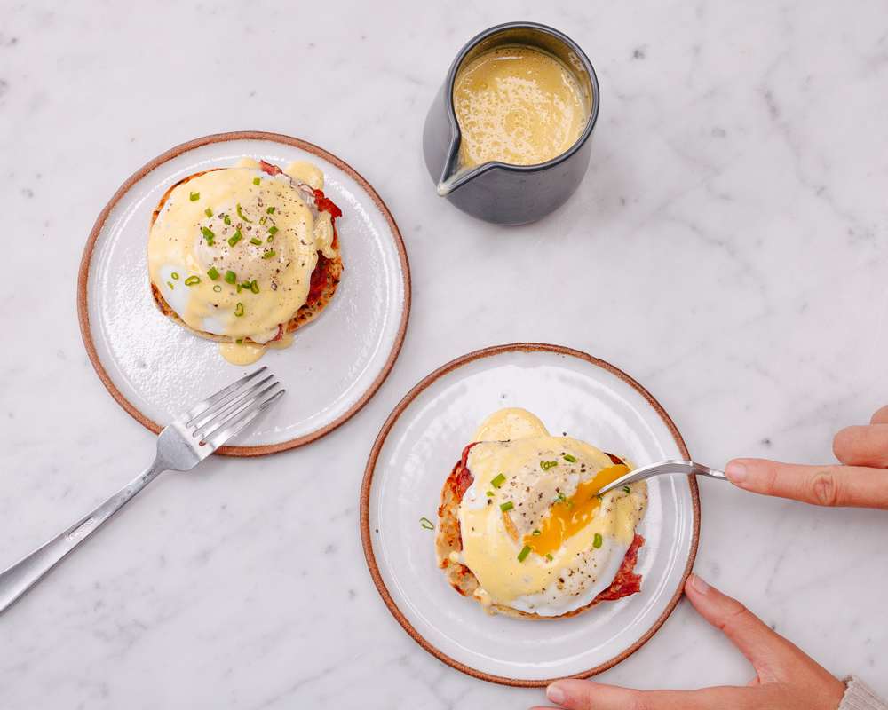 Brava Eggs Benedict with Vitamix Hollandaise Sauce Servings 2 — Brava